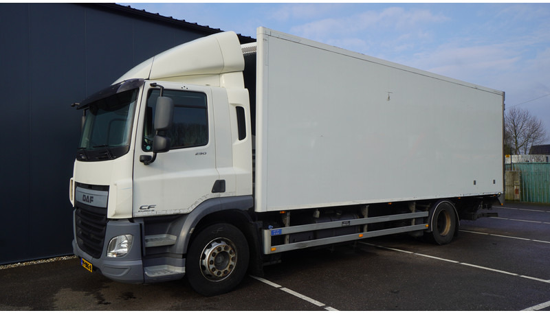 DAF CF 290 FRIGO 659.000KM - Hűtős teherautó: 3 kép. DAF CF 290 FRIGO 659.000KM - Hűtős teherautó: 3 kép.