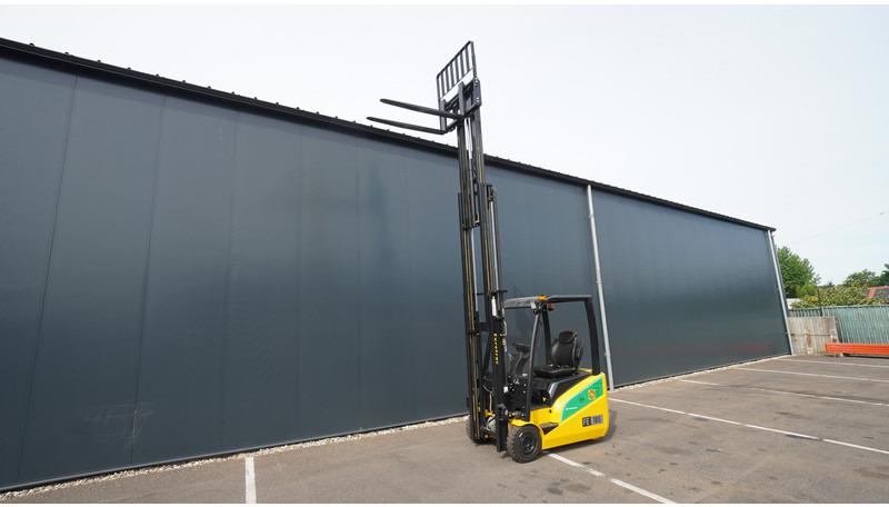 Eurotrac FE18-S 1.8 TON TRIPLEX 3-STAGE NEW FORKLIFT - Építőipari gépek: 2 kép. Eurotrac FE18-S 1.8 TON TRIPLEX 3-STAGE NEW FORKLIFT - Építőipari gépek: 2 kép.