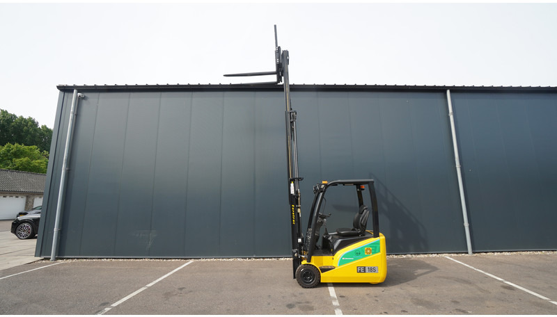 Eurotrac FE18-S 1.8 TON TRIPLEX 3-STAGE NEW FORKLIFT - Építőipari gépek: 1 kép. Eurotrac FE18-S 1.8 TON TRIPLEX 3-STAGE NEW FORKLIFT - Építőipari gépek: 1 kép.