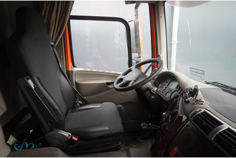 Ginaf X 4446 TS 8X8 TIPPER - Billenőplatós teherautó: 5 kép. Ginaf X 4446 TS 8X8 TIPPER - Billenőplatós teherautó: 5 kép.