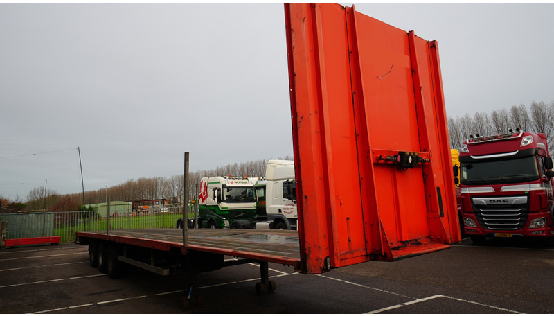 LAG 3 AXLE FLATBED TRAILER - Platós félpótkocsi: 3 kép. LAG 3 AXLE FLATBED TRAILER - Platós félpótkocsi: 3 kép.