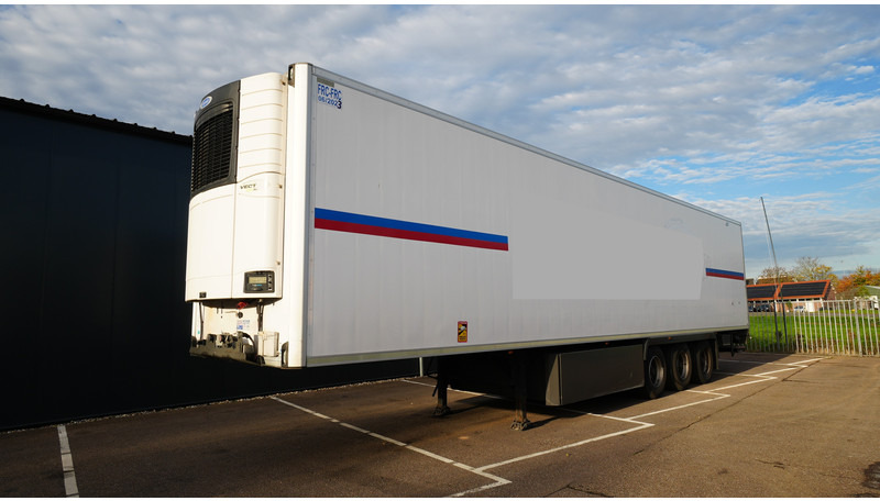 LAMBERET 3 AXLE FRIGO TRAILER WITH CARRIER VECTOR 1950 MT BI-TEMP - Félpótkocsi hűtős: 2 kép. LAMBERET 3 AXLE FRIGO TRAILER WITH CARRIER VECTOR 1950 MT BI-TEMP - Félpótkocsi hűtős: 2 kép.