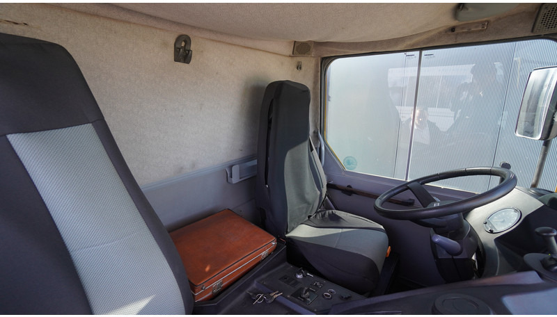 Liebherr LTM 1030-2.1 WITH JIB - Darus autó: 5 kép. Liebherr LTM 1030-2.1 WITH JIB - Darus autó: 5 kép.