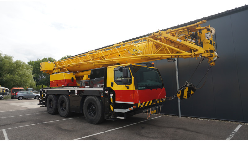 Liebherr LTM 1050-3.1 6X4X6 WITH JIB VARIOBASE - Darus autó: 3 kép. Liebherr LTM 1050-3.1 6X4X6 WITH JIB VARIOBASE - Darus autó: 3 kép.