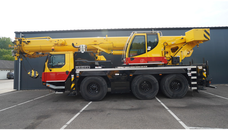 Liebherr LTM 1050-3.1 6X4X6 WITH JIB VARIOBASE - Darus autó: 1 kép. Liebherr LTM 1050-3.1 6X4X6 WITH JIB VARIOBASE - Darus autó: 1 kép.