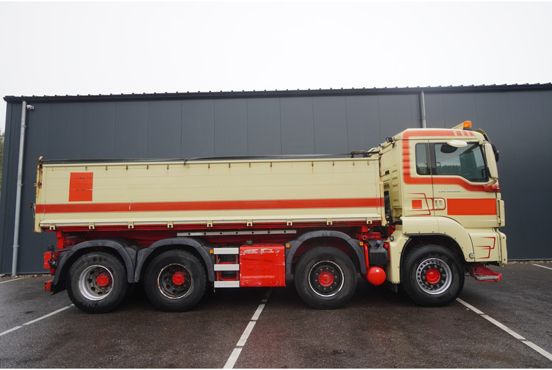 MAN TGS 35.500 8X4 TIPPER - Billenőplatós teherautó: 3 kép. MAN TGS 35.500 8X4 TIPPER - Billenőplatós teherautó: 3 kép.