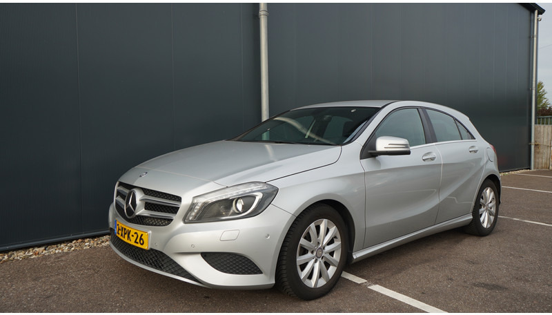 Mercedes-Benz A-Klasse A180 CDI EURO 5 - Minibusz, Kisbusz: 5 kép. Mercedes-Benz A-Klasse A180 CDI EURO 5 - Minibusz, Kisbusz: 5 kép.
