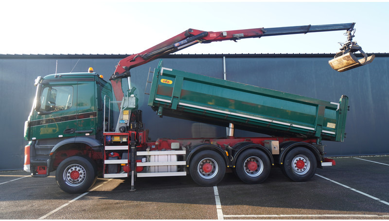 Mercedes-Benz AROCS 3542 8X4 2 SIDE TIPPER WITH HMF Z 1943 CRANE 407.000KM - Darus autó: 1 kép. Mercedes-Benz AROCS 3542 8X4 2 SIDE TIPPER WITH HMF Z 1943 CRANE 407.000KM - Darus autó: 1 kép.