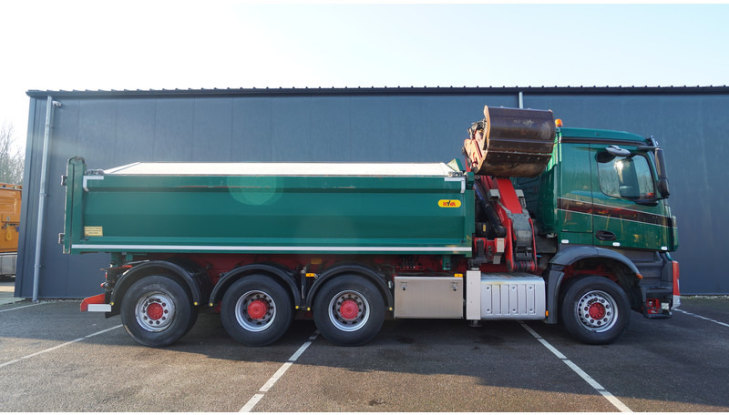 Mercedes-Benz AROCS 3542 8X4 2 SIDE TIPPER WITH HMF Z 1943 CRANE 407.000KM - Darus autó: 4 kép. Mercedes-Benz AROCS 3542 8X4 2 SIDE TIPPER WITH HMF Z 1943 CRANE 407.000KM - Darus autó: 4 kép.