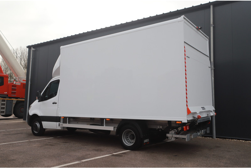 Mercedes-Benz Sprinter 515CDI CLOSED BOX - Dobozos kisteherautó: 5 kép. Mercedes-Benz Sprinter 515CDI CLOSED BOX - Dobozos kisteherautó: 5 kép.