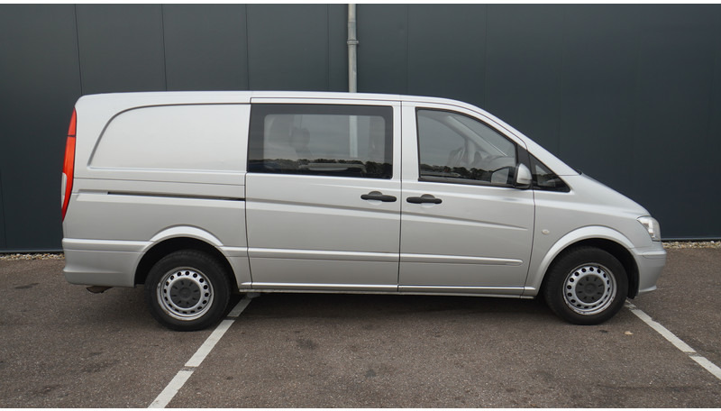 Mercedes-Benz Vito 110CDI DOUBLE CABIN - Minibusz, Kisbusz: 4 kép. Mercedes-Benz Vito 110CDI DOUBLE CABIN - Minibusz, Kisbusz: 4 kép.