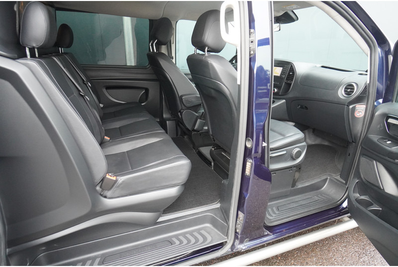 Minibusz, Kisbusz Mercedes-Benz Vito 114CDI: 7 kép. Minibusz, Kisbusz Mercedes-Benz Vito 114CDI: 7 kép.