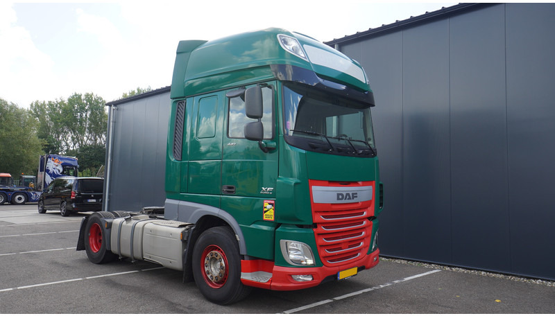 DAF XF 440 SSC EURO 6 823.000 KM - Nyergesvontató: 4 kép. DAF XF 440 SSC EURO 6 823.000 KM - Nyergesvontató: 4 kép.