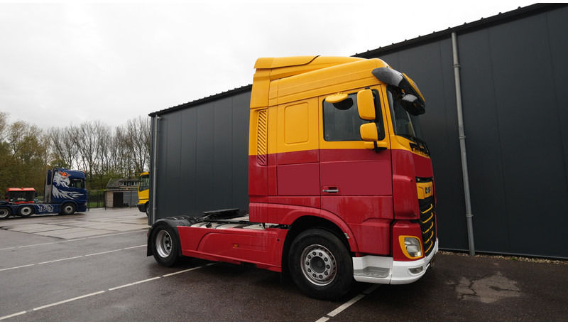 DAF XF 480 SC 776.000KM - Nyergesvontató: 4 kép. DAF XF 480 SC 776.000KM - Nyergesvontató: 4 kép.