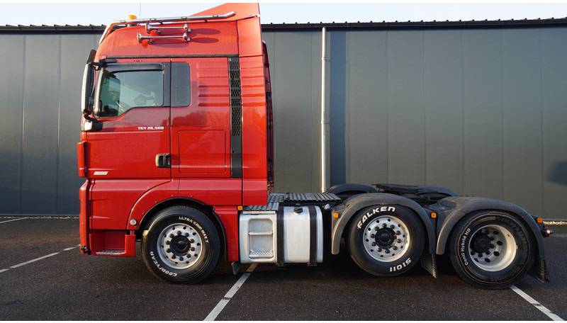 MAN TGX 26.560 6X2 EURO 6 RETARDER - Nyergesvontató: 1 kép. MAN TGX 26.560 6X2 EURO 6 RETARDER - Nyergesvontató: 1 kép.