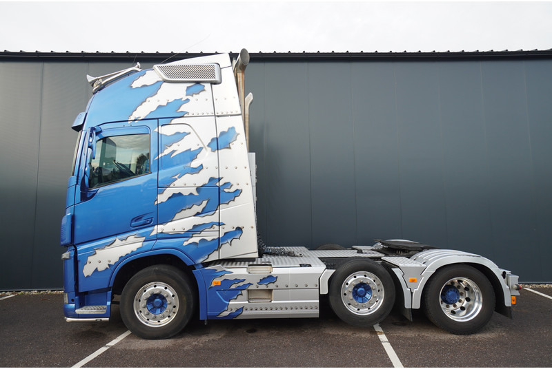 Volvo FH 540 6X2 XL SHOWTRUCK 4-SEATS 455.000KM - Nyergesvontató: 1 kép. Volvo FH 540 6X2 XL SHOWTRUCK 4-SEATS 455.000KM - Nyergesvontató: 1 kép.