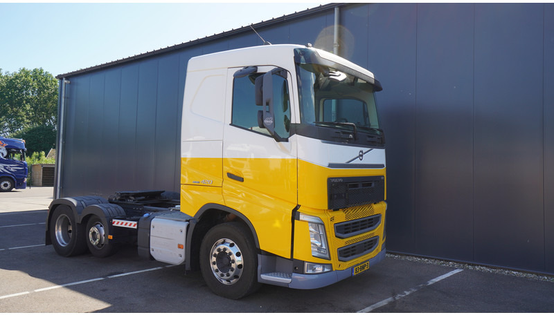 Volvo FH420 6X2 ADR EURO 6 - Nyergesvontató: 4 kép. Volvo FH420 6X2 ADR EURO 6 - Nyergesvontató: 4 kép.