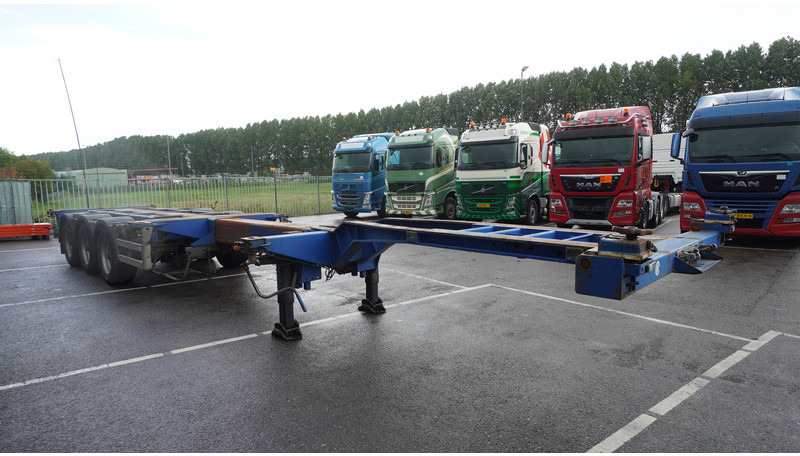 Pacton 3 AXLE MULTI CONTAINER TRANSPORT TRAILER EXTENDABLE 45 FT - Félpótkocsi cserefelépítményes: 3 kép. Pacton 3 AXLE MULTI CONTAINER TRANSPORT TRAILER EXTENDABLE 45 FT - Félpótkocsi cserefelépítményes: 3 kép.