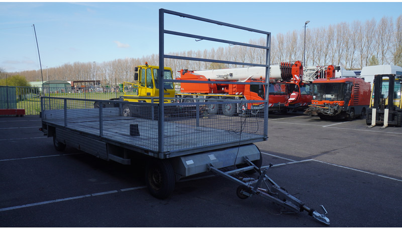 Roll-on 3000-2VV FLATBED TRAILER - Platós pótkocsi: 3 kép. Roll-on 3000-2VV FLATBED TRAILER - Platós pótkocsi: 3 kép.