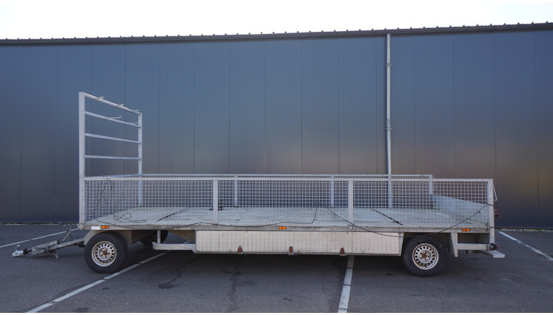 Roll-on 3000-2VV FLATBED TRAILER - Platós pótkocsi: 1 kép. Roll-on 3000-2VV FLATBED TRAILER - Platós pótkocsi: 1 kép.