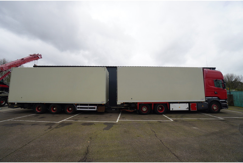 Scania R 580 V8 6X2 FRIGO RETARDER IN COMBI WITH BURG TRAILER - Hűtős teherautó: 2 kép. Scania R 580 V8 6X2 FRIGO RETARDER IN COMBI WITH BURG TRAILER - Hűtős teherautó: 2 kép.