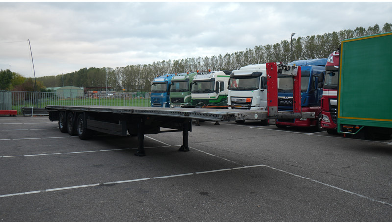 Schmitz Cargobull 3 AXLE FLATBED TRAILER - Platós félpótkocsi: 3 kép. Schmitz Cargobull 3 AXLE FLATBED TRAILER - Platós félpótkocsi: 3 kép.
