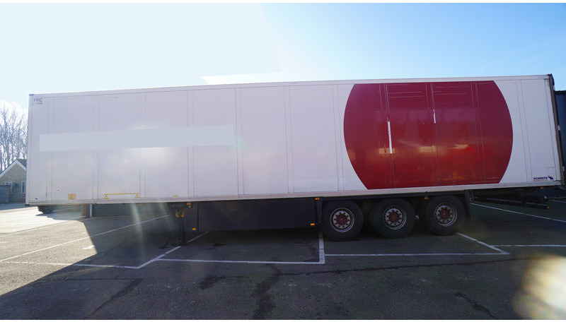 Schmitz Cargobull 3 AXLE FRIGO TRAILER THERMO KING SLX-E 250 - Félpótkocsi hűtős: 1 kép. Schmitz Cargobull 3 AXLE FRIGO TRAILER THERMO KING SLX-E 250 - Félpótkocsi hűtős: 1 kép.