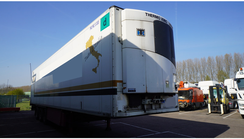 Schmitz Cargobull 3 AXLE FRIGO TRAILER THERMO KING SLX-SPECTRUM R-425A - Félpótkocsi hűtős: 2 kép. Schmitz Cargobull 3 AXLE FRIGO TRAILER THERMO KING SLX-SPECTRUM R-425A - Félpótkocsi hűtős: 2 kép.