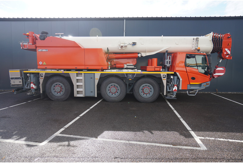 Tadano-Faun ATF60G-3 6X6X6 - Darus autó: 3 kép. Tadano-Faun ATF60G-3 6X6X6 - Darus autó: 3 kép.