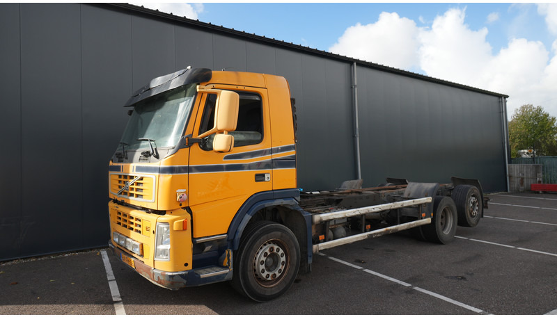 Volvo FM9 340 6X2 CHASSIS EURO 5 480000KM - Alvaz teherautó: 3 kép. Volvo FM9 340 6X2 CHASSIS EURO 5 480000KM - Alvaz teherautó: 3 kép.