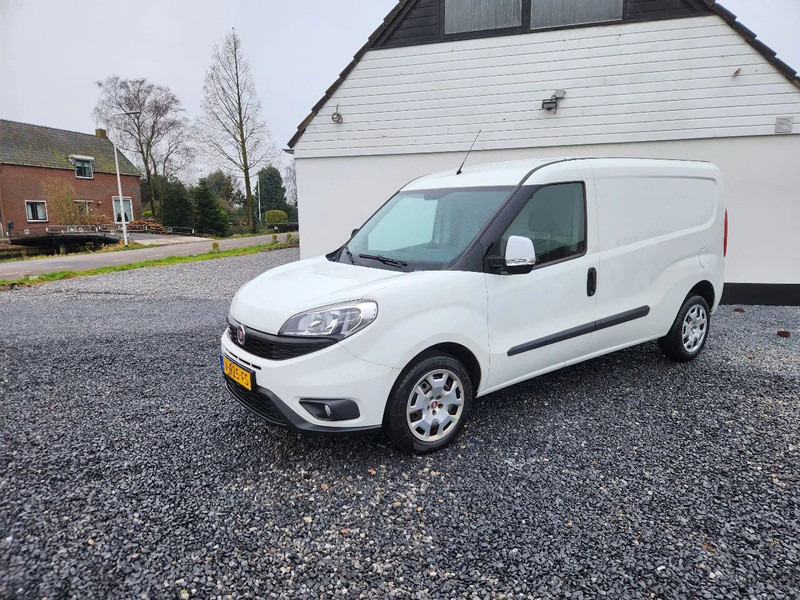 Fiat Doblò Maxi, 2017, 188000km, Airco,Parksens, Tuv. First owner - Kis furgon: 1 kép. Fiat Doblò Maxi, 2017, 188000km, Airco,Parksens, Tuv. First owner - Kis furgon: 1 kép.
