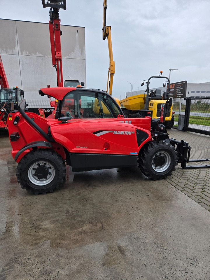 Manitou MT625 - Teleszkópos rakodó: 5 kép. Manitou MT625 - Teleszkópos rakodó: 5 kép.