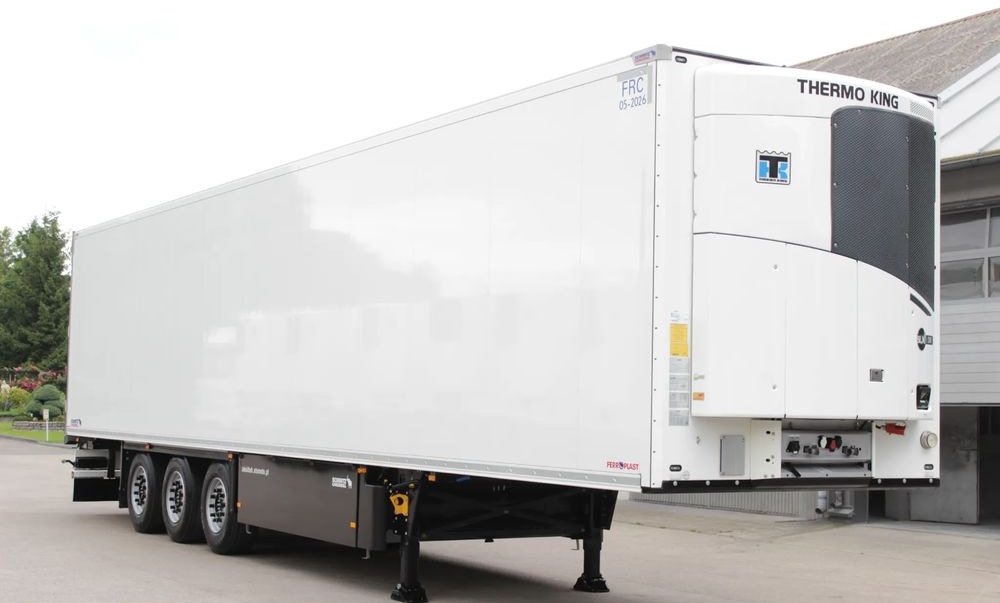 Schmitz Cargobull FP 60 V7 Thermo King SLXi 300 / ŚWIATŁA LED / JAK NOWA / ŚCIANA 7 CM / - Félpótkocsi hűtős: 3 kép. Schmitz Cargobull FP 60 V7 Thermo King SLXi 300 / ŚWIATŁA LED / JAK NOWA / ŚCIANA 7 CM / - Félpótkocsi hűtős: 3 kép.