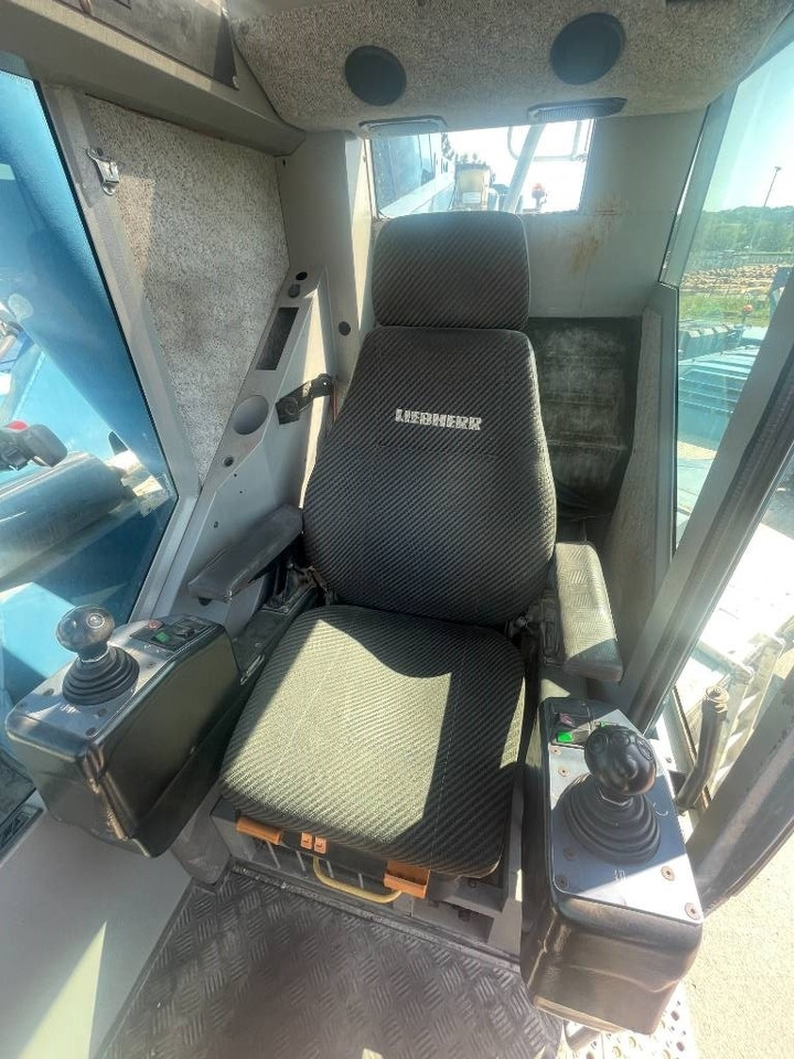 Terepjáró autódaru Liebherr LTM 1160-5.1: 22 kép. Terepjáró autódaru Liebherr LTM 1160-5.1: 22 kép.