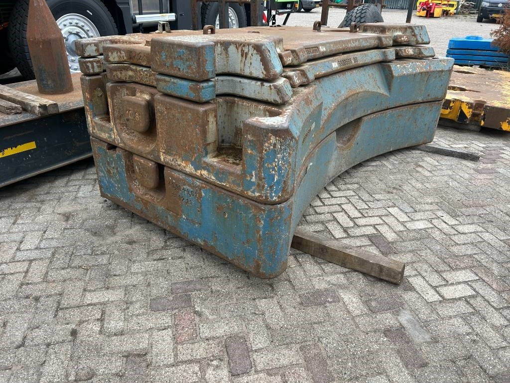 Terepjáró autódaru Liebherr LTM 1160-5.1: 26 kép. Terepjáró autódaru Liebherr LTM 1160-5.1: 26 kép.