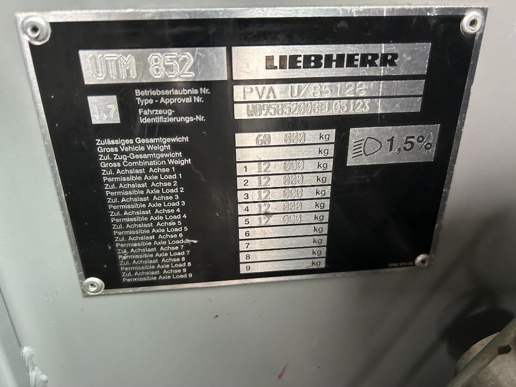 Terepjáró autódaru Liebherr LTM 1160-5.1: 14 kép. Terepjáró autódaru Liebherr LTM 1160-5.1: 14 kép.