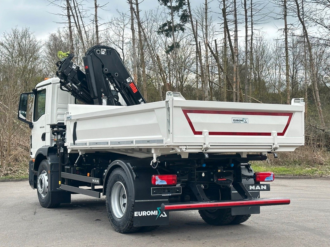 Billenőplatós teherautó, Darus autó MAN TGM 18.320 4x2 Euro6e  Hiab X-HiDuo 138DS-3: 6 kép.