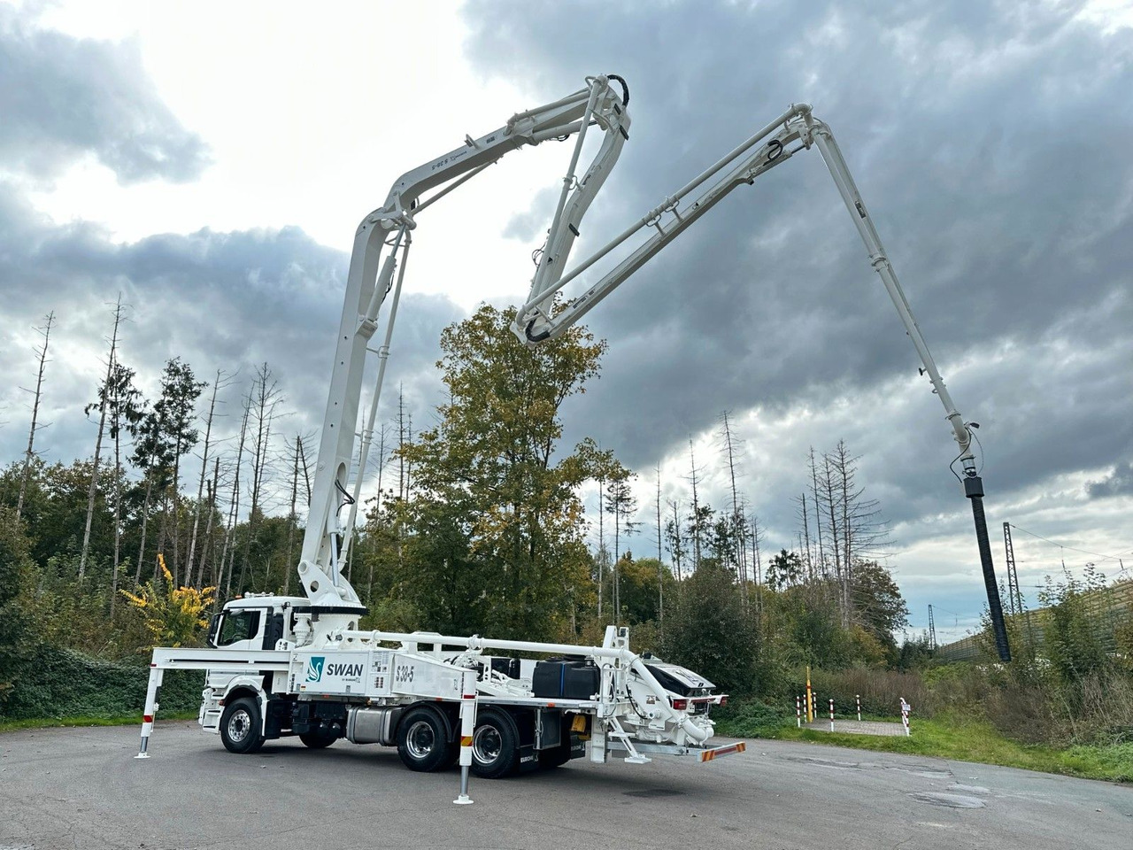 MAN TGS 26.510 6x4 SWAN TSP 38-5 160RZ ( 38m ) - Betonpumpa: 5 kép. MAN TGS 26.510 6x4 SWAN TSP 38-5 160RZ ( 38m ) - Betonpumpa: 5 kép.