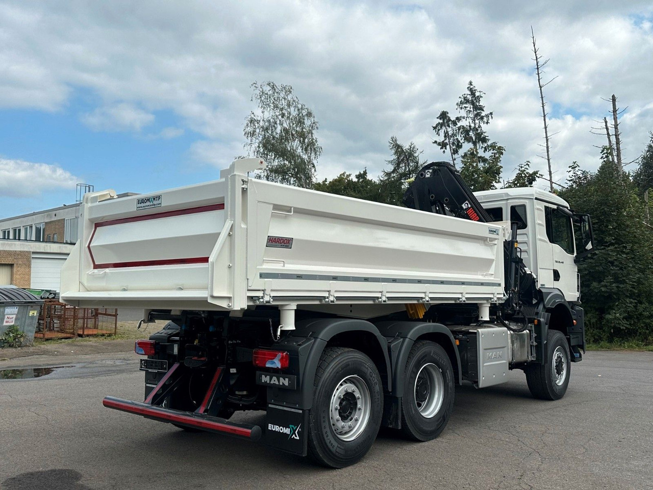 Billenőplatós teherautó, Darus autó MAN TGS 28.440 6x4-4/3-Seiten- Kipper / Hiab 138-3: 6 kép.