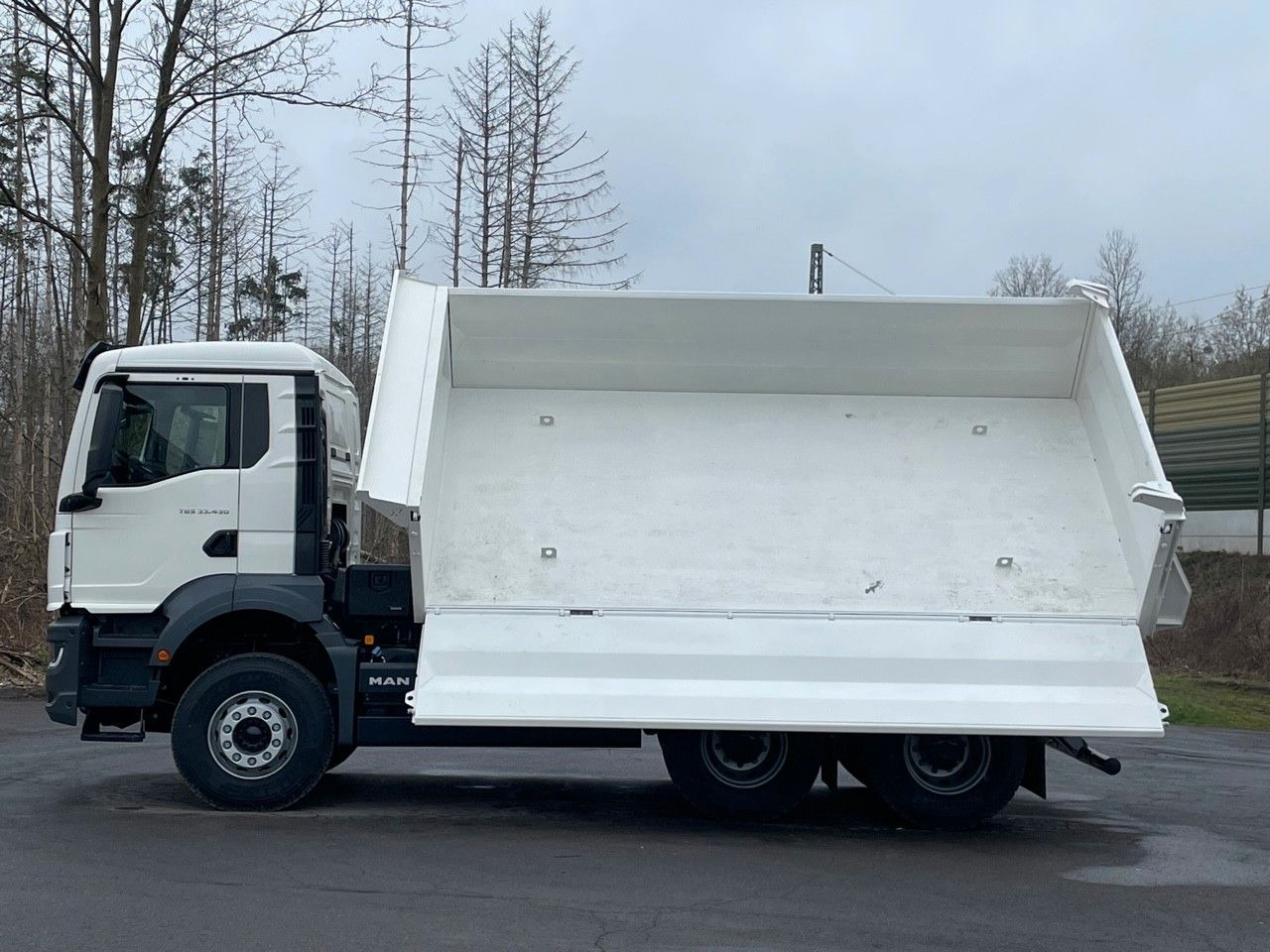 Billenőplatós teherautó MAN TGS 33.440 6x4 /Euro6 3-Seiten-Kipper EuromixMTP: 21 kép.
