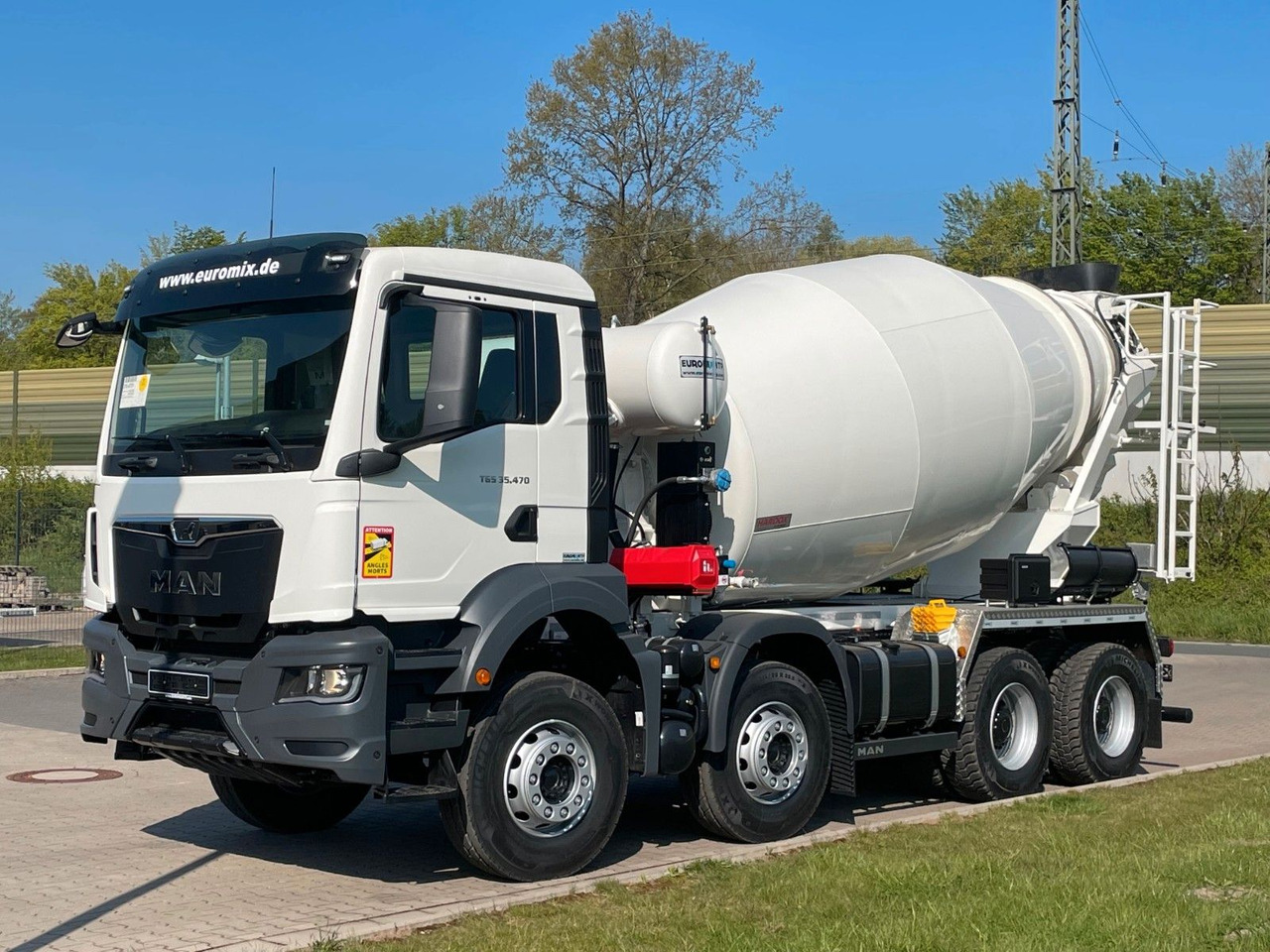 MAN TGS 35.470 8x4 EuromixMTP EM 10 L 10xVORHANDEN - Betonmixer: 1 kép. MAN TGS 35.470 8x4 EuromixMTP EM 10 L 10xVORHANDEN - Betonmixer: 1 kép.