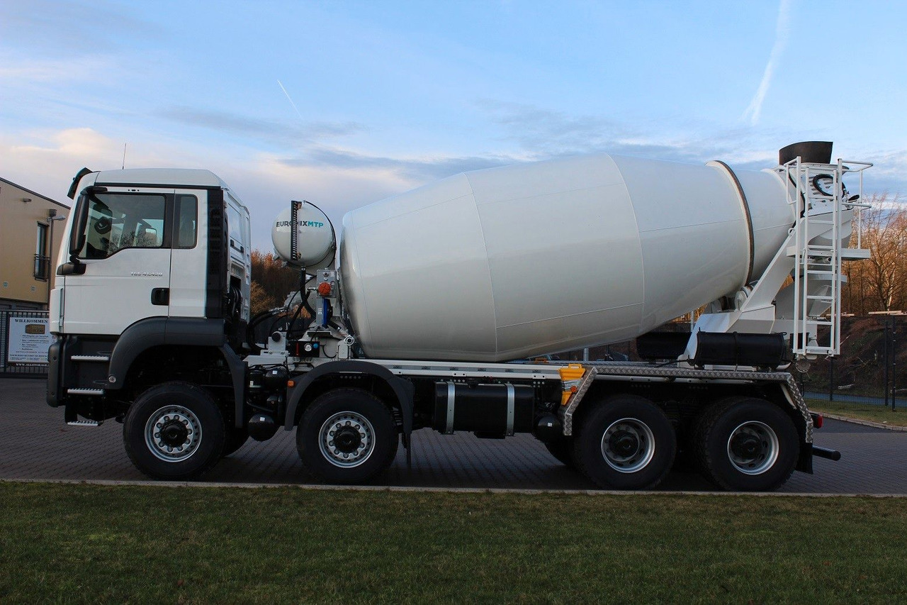MAN TGS 37.480 8x8 EuromixMTP EM 10 L MAN TGS 37.480 8x8 EuromixMTP EM 10 L - Betonmixer: 1 kép. MAN TGS 37.480 8x8 EuromixMTP EM 10 L MAN TGS 37.480 8x8 EuromixMTP EM 10 L - Betonmixer: 1 kép.