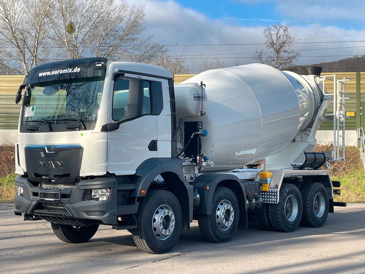 MAN TGS 41.400 8x4 / EuromixMTP EM 10m³ R/ EURO 5 - Betonmixer: 3 kép. MAN TGS 41.400 8x4 / EuromixMTP EM 10m³ R/ EURO 5 - Betonmixer: 3 kép.