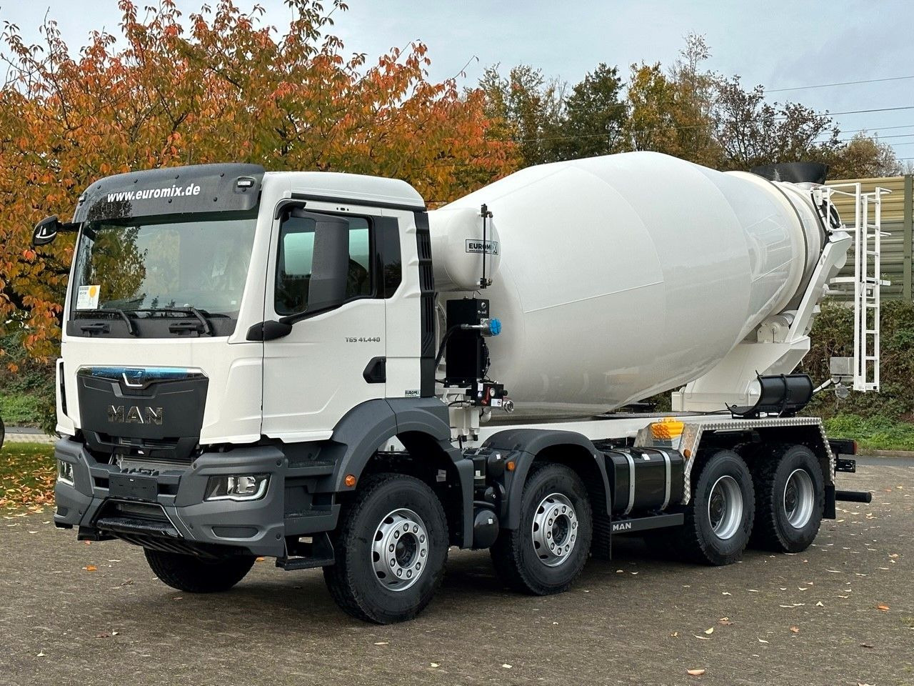 MAN TGS 41.440 8x4 /Euro6e Euromix EM 10 L - Betonmixer: 3 kép. MAN TGS 41.440 8x4 /Euro6e Euromix EM 10 L - Betonmixer: 3 kép.