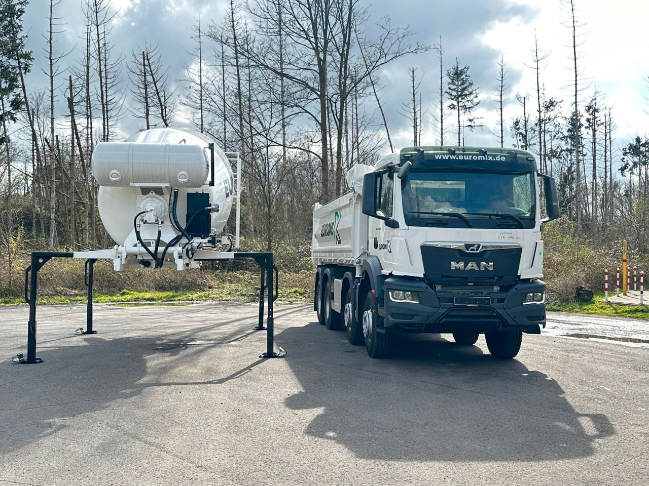 MAN TGS 41.440 8x4 WECHSELSYSTEM KIPPER+MISCHER - Betonmixer: 3 kép. MAN TGS 41.440 8x4 WECHSELSYSTEM KIPPER+MISCHER - Betonmixer: 3 kép.