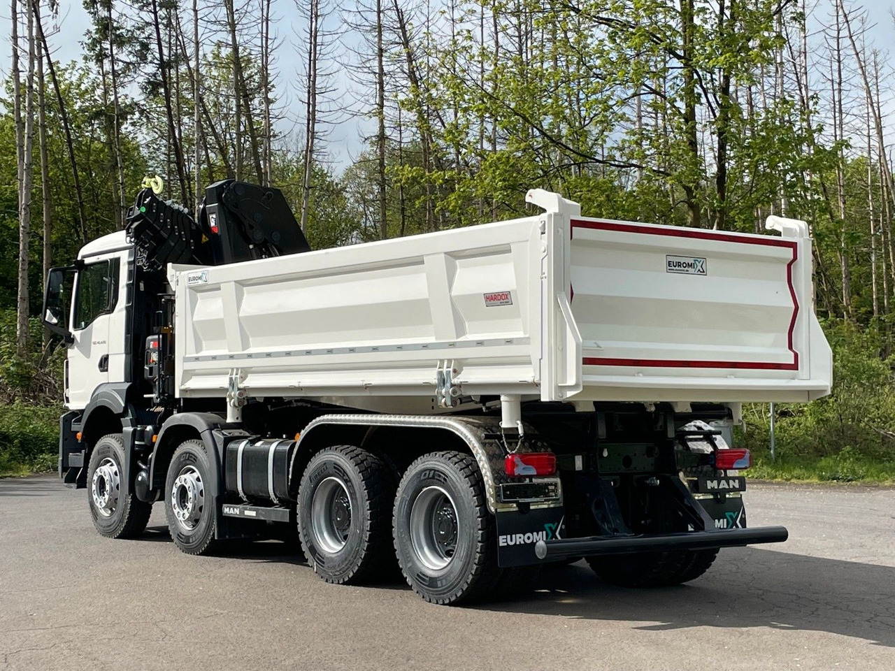 Billenőplatós teherautó, Darus autó MAN TGS 41.480 8x4/Euro6e Euromix Kipper Hiab 228-6: 5 kép.