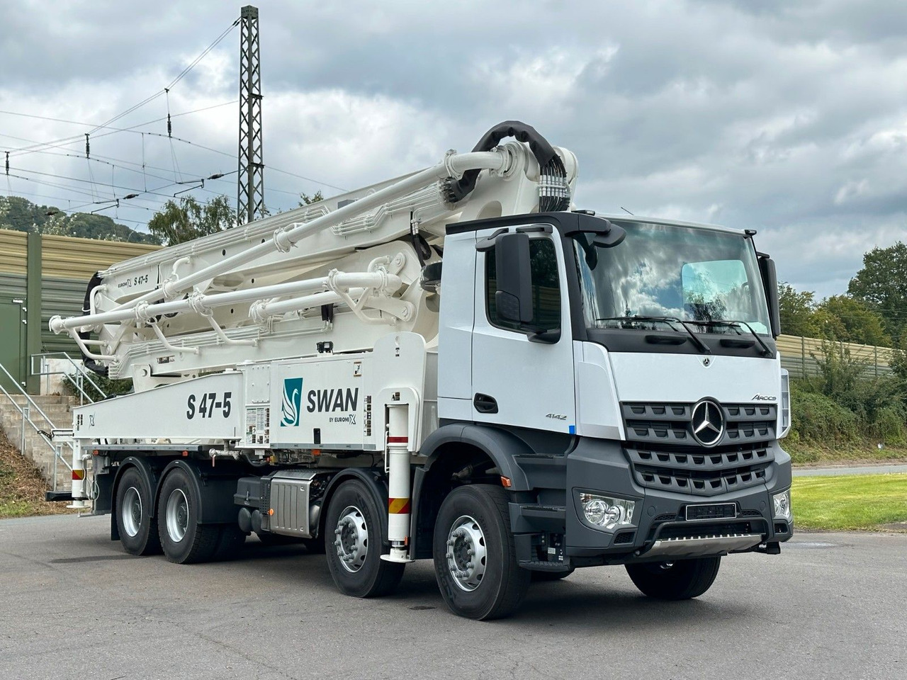 Mercedes-Benz Arocs 5 4142  8x4 SWAN TSP 47-5 160RZ ( 47m ) lízing Mercedes-Benz Arocs 5 4142  8x4 SWAN TSP 47-5 160RZ ( 47m ): 11 kép.