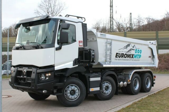 Renault 440 8X4 Renault 440 8X4 - Billenőplatós teherautó: 2 kép. Renault 440 8X4 Renault 440 8X4 - Billenőplatós teherautó: 2 kép.