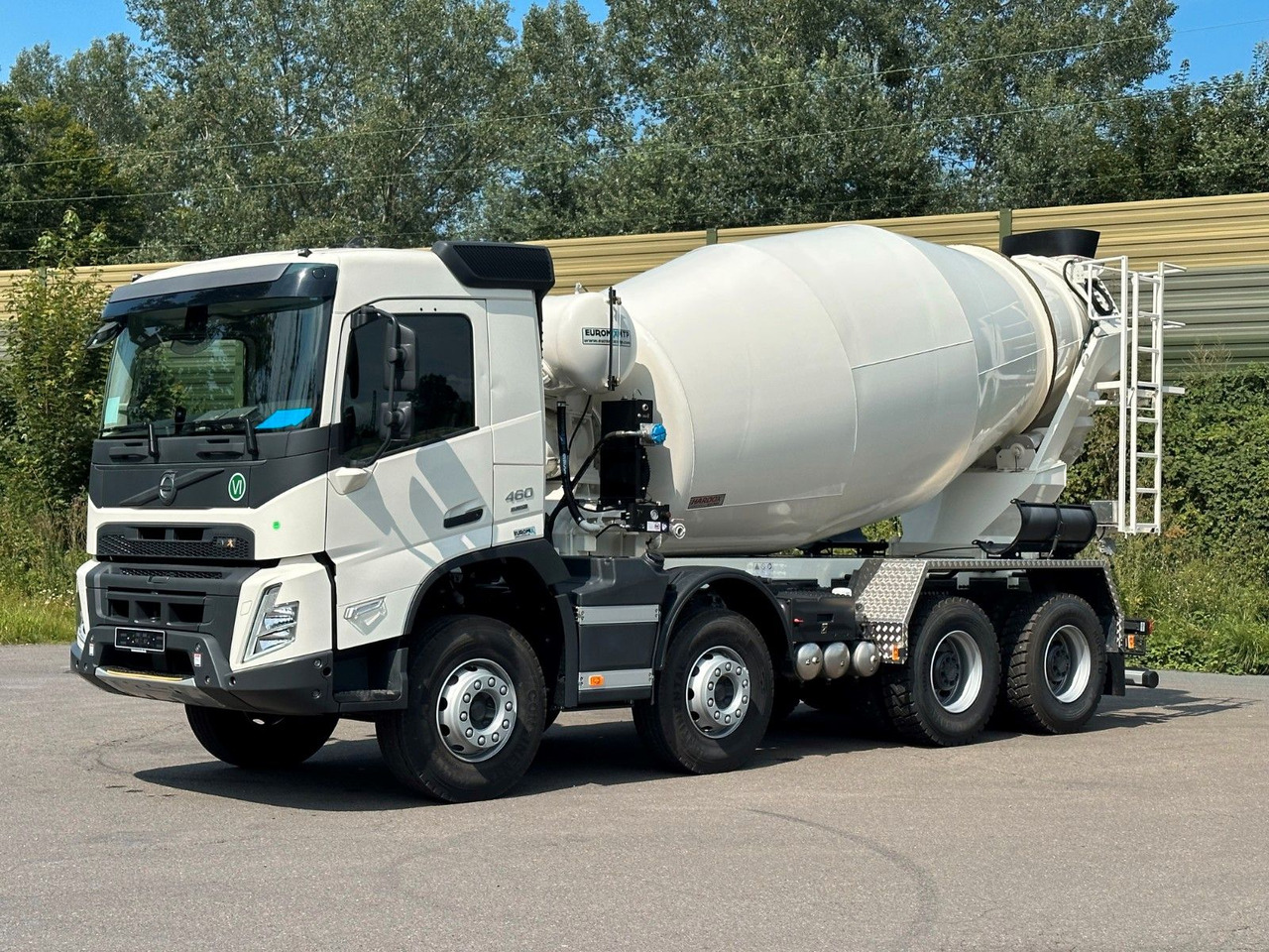 Volvo FMX 460 8x4 / EuromixMTP EM 9 L Euro6e - Betonmixer: 1 kép. Volvo FMX 460 8x4 / EuromixMTP EM 9 L Euro6e - Betonmixer: 1 kép.