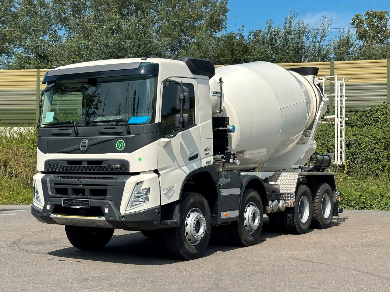 Volvo FMX 460 8x4 / EuromixMTP EM 9 L Euro6e - Betonmixer: 3 kép. Volvo FMX 460 8x4 / EuromixMTP EM 9 L Euro6e - Betonmixer: 3 kép.